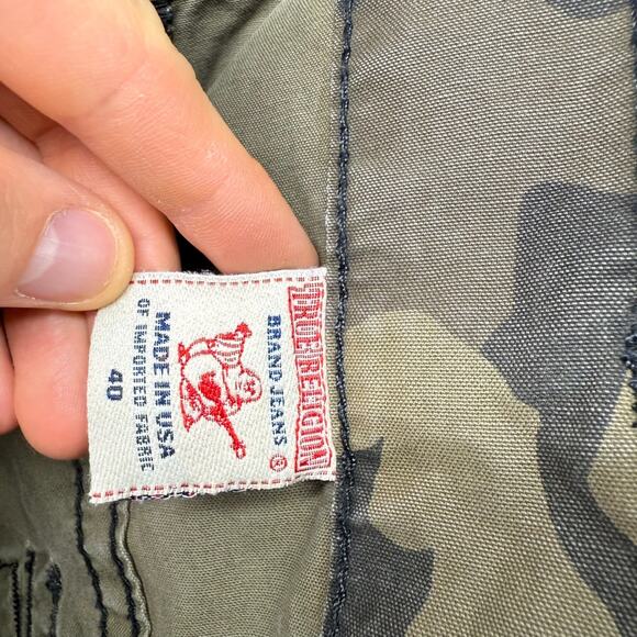 True Religion Jeans men's 40 Green Camo Military Woodland Flap Pockets USA made - Picture 12 of 14